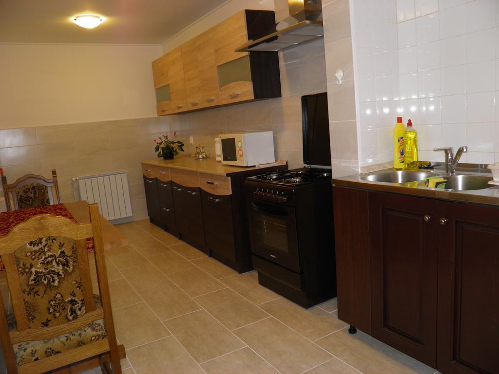 Apartman Marko Ogulin Exteriér fotografie